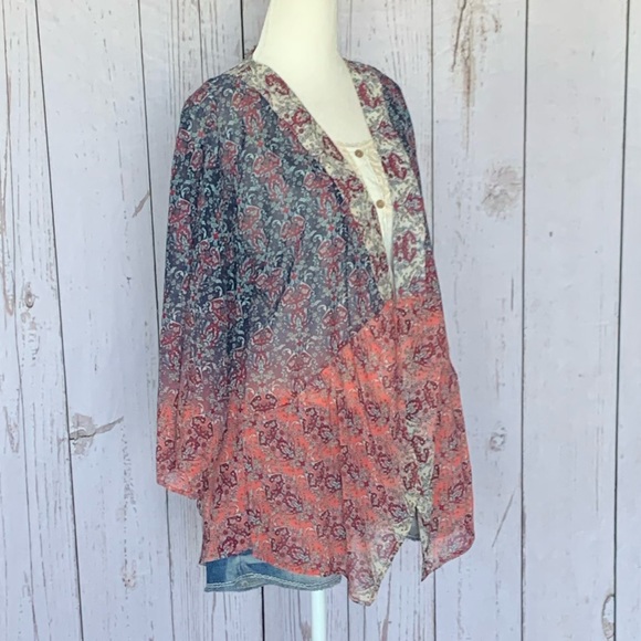 🎉HP🎉 Women’s Taylor & Sage Patterned Overpiece - Picture 3 of 7